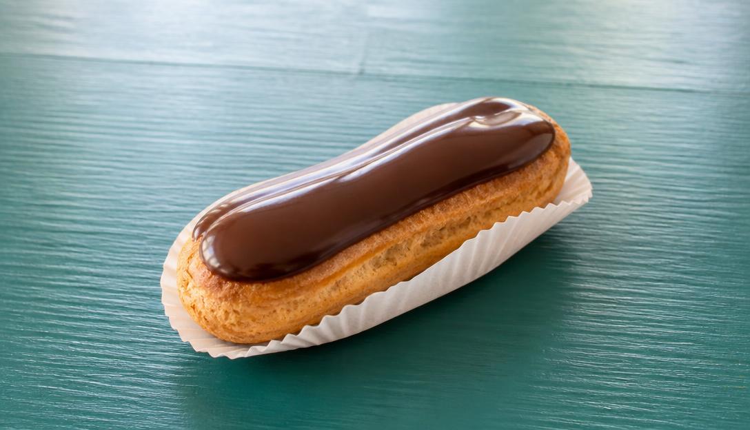 Éclair au chocolat